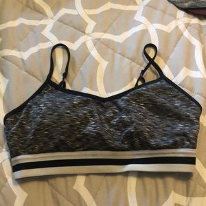 Sports bra